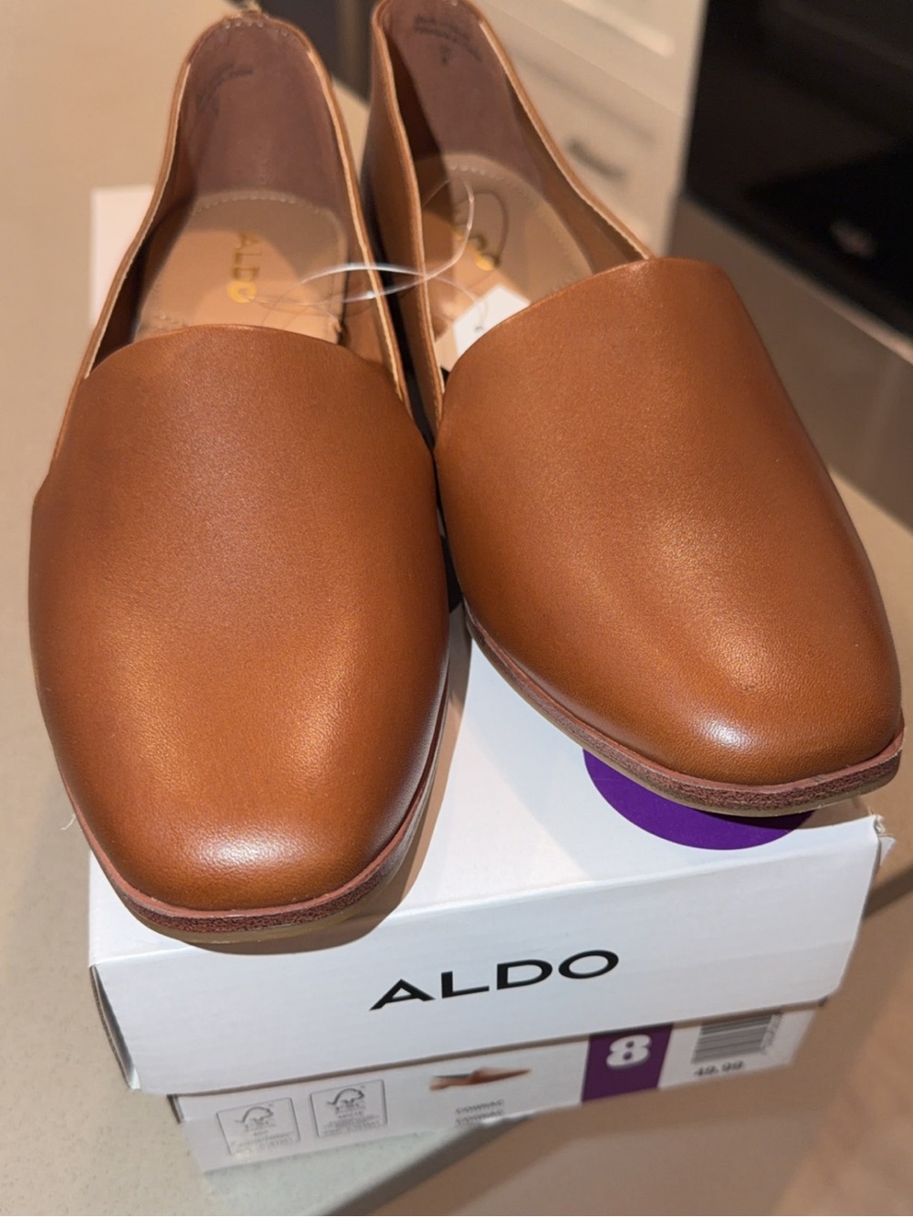ALDO Ladies Tan Leather Slip-On Loafers NWT Size 8